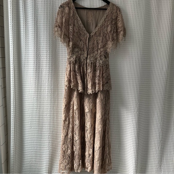 Ricki Lang for Nuit size 10 dress taupe lace going out party occasion fairy - Picture 4 of 8
